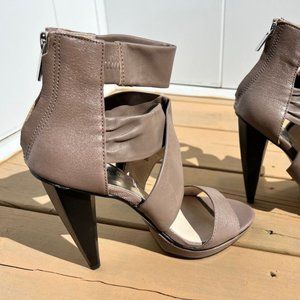 Michael Kors Leather Heels Toe Tan Ankle